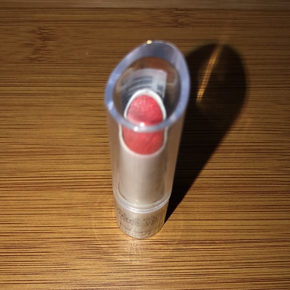 Real Colors Lasting Lipstick 💄 (set of 2) - Picture 4 of 7